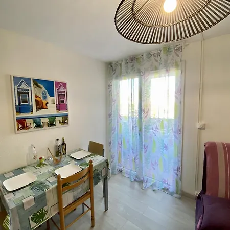Apartmán T2 Pour 5 Personnes - Parking Prive - Proche - Fr-1-795-45 Fleury (Aude)